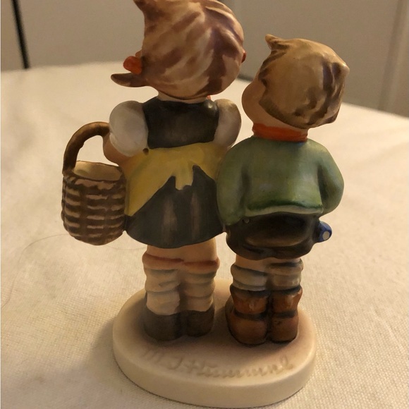 Vintage Hummel Boy & Girl with Basket to Market - Picture 9 of 10